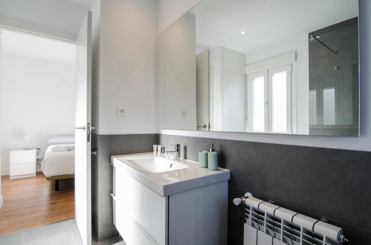 2 Bedrooms 2 Bathrooms Furnished - Bernabeu - Business Area With Terrace - Minty Stay Мадрид Екстериор снимка