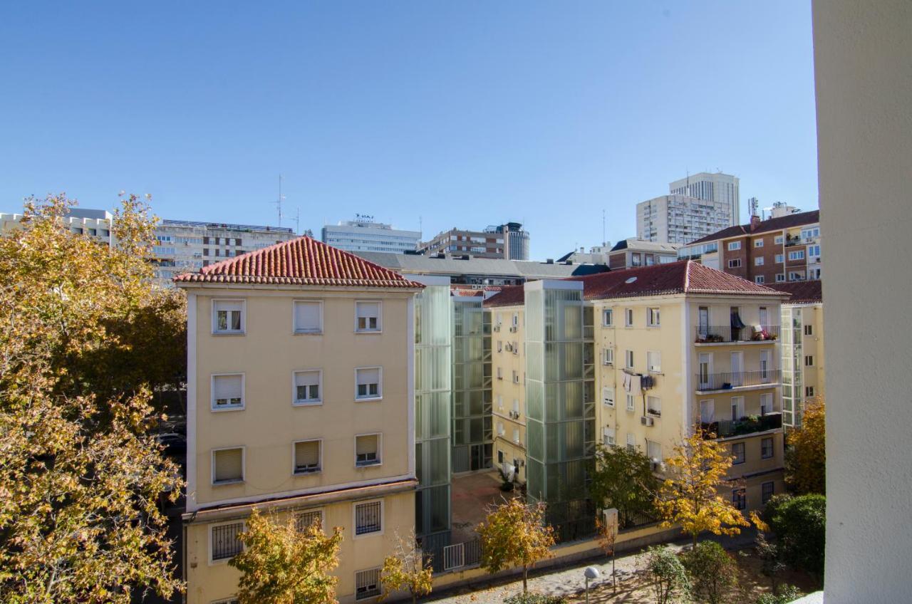 2 Bedrooms 2 Bathrooms Furnished - Bernabeu - Business Area With Terrace - Minty Stay Мадрид Екстериор снимка