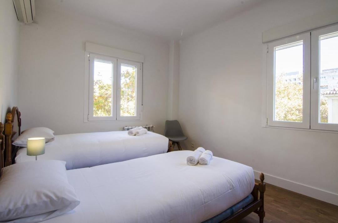 2 Bedrooms 2 Bathrooms Furnished - Bernabeu - Business Area With Terrace - Minty Stay Мадрид Екстериор снимка